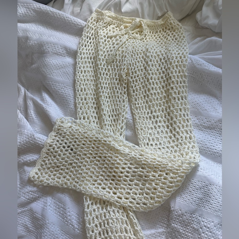 Fashion Nova White Crochet Bikini Set - Picture 5 of 6